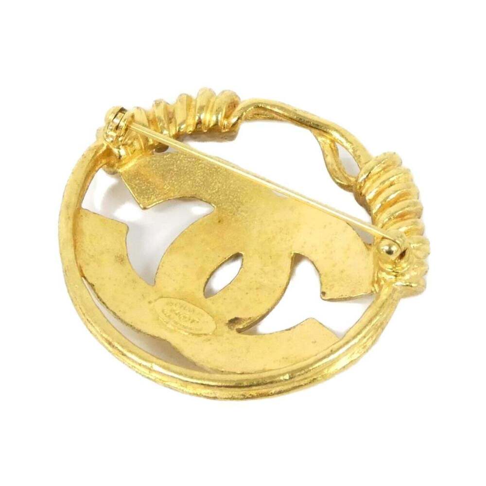 CHANEL Gold Brooch - Picture 2 of 4